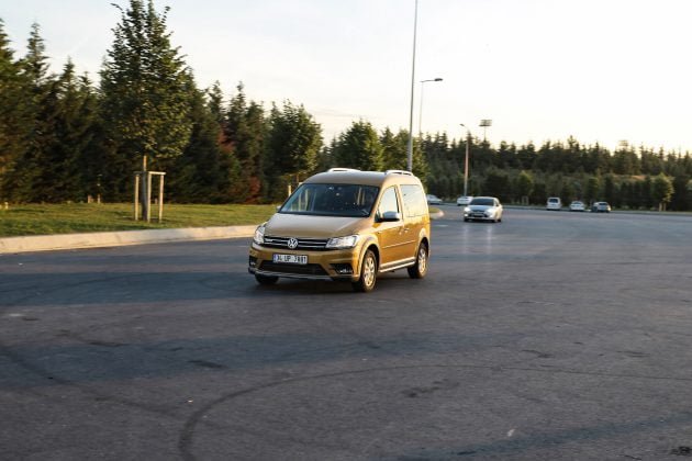 Volkswagen Caddy Alltrack 2018 Test Sürüşü